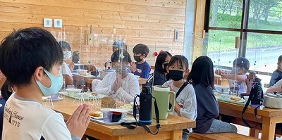 5年林間昼食２